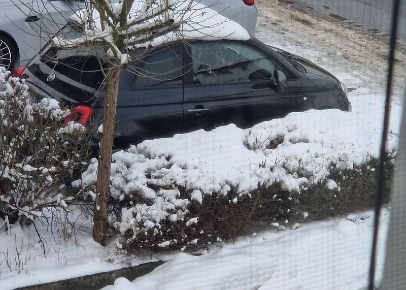 Schwarz Gebraucht 2017 Fiat 500 Mirror Limousine | 10.500 € (Fairer Preis) - Bild 1/1