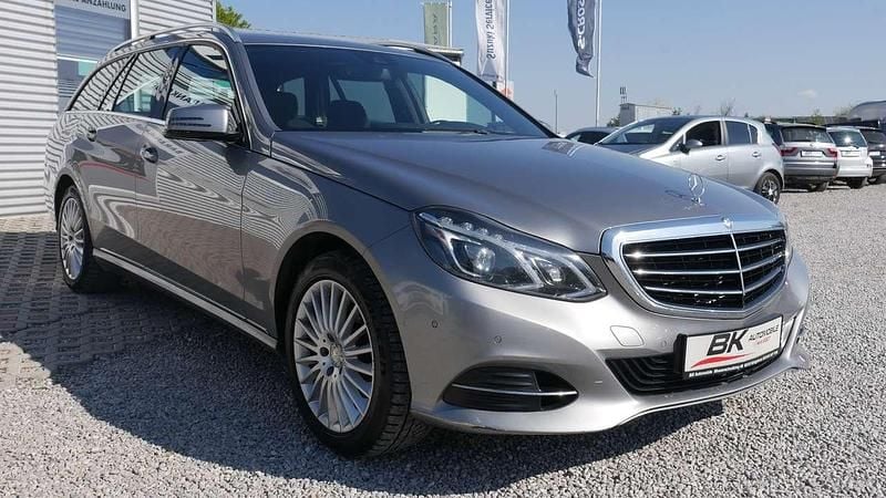 Second-hand Mercedes E220 170 CP (125 kW) 2014 Argintiu Break