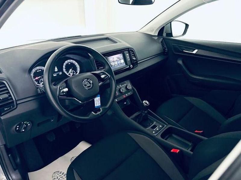 Gebraucht Skoda Karoq Active 110 PS (80 kW) 2022 Grau SUV