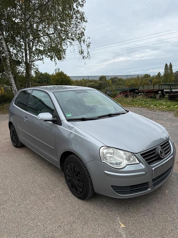 Gebraucht VW Polo 60 PS (44 kW) 2008 Grau Kleinwagen