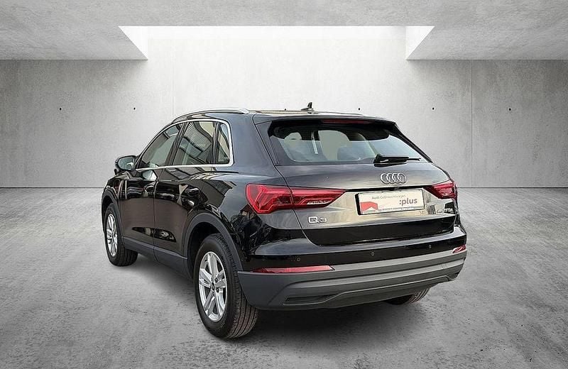 Gebraucht Audi Q3 Basis 245 PS (180 kW) 2022 Schwarz SUV