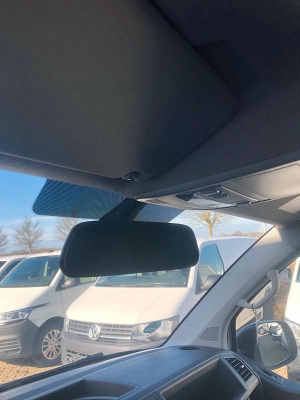 Gebraucht VW Transporter 102 PS (75 kW) 2019 Weiß Van