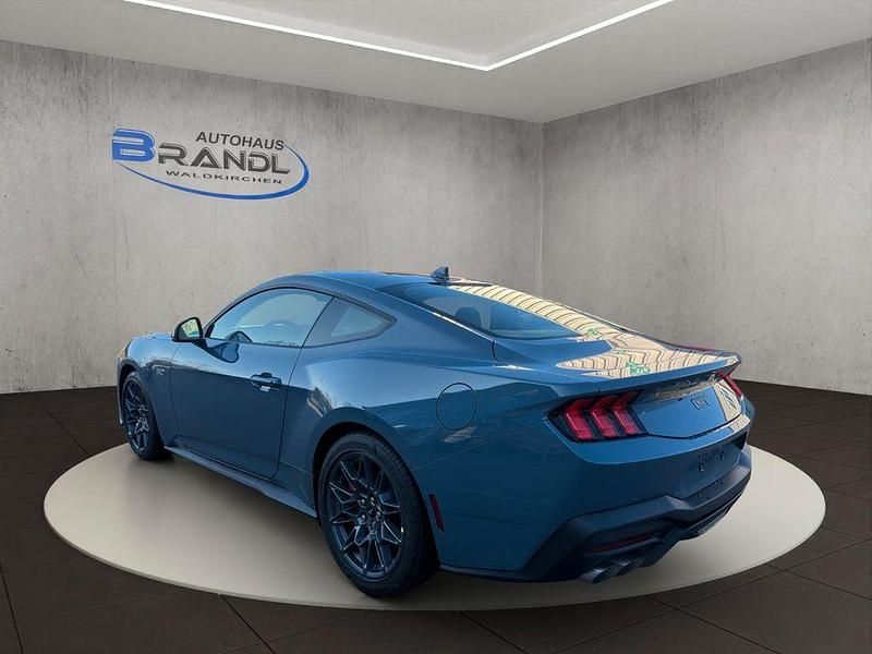 Neu Ford Mustang GT 446 PS (328 kW) 2026 Blau