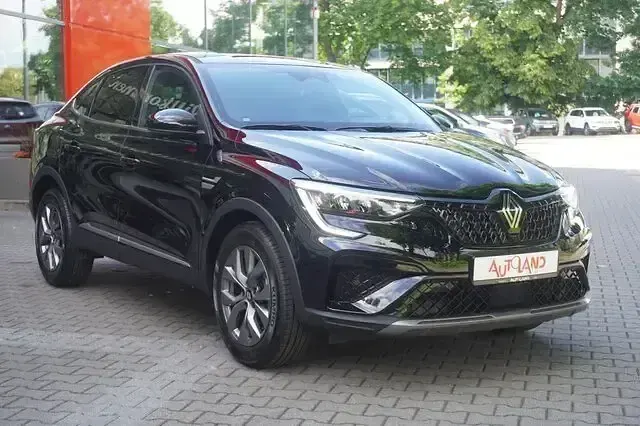 Neu Renault Arkana 140 PS (102 kW) 2026 Schwarz SUV