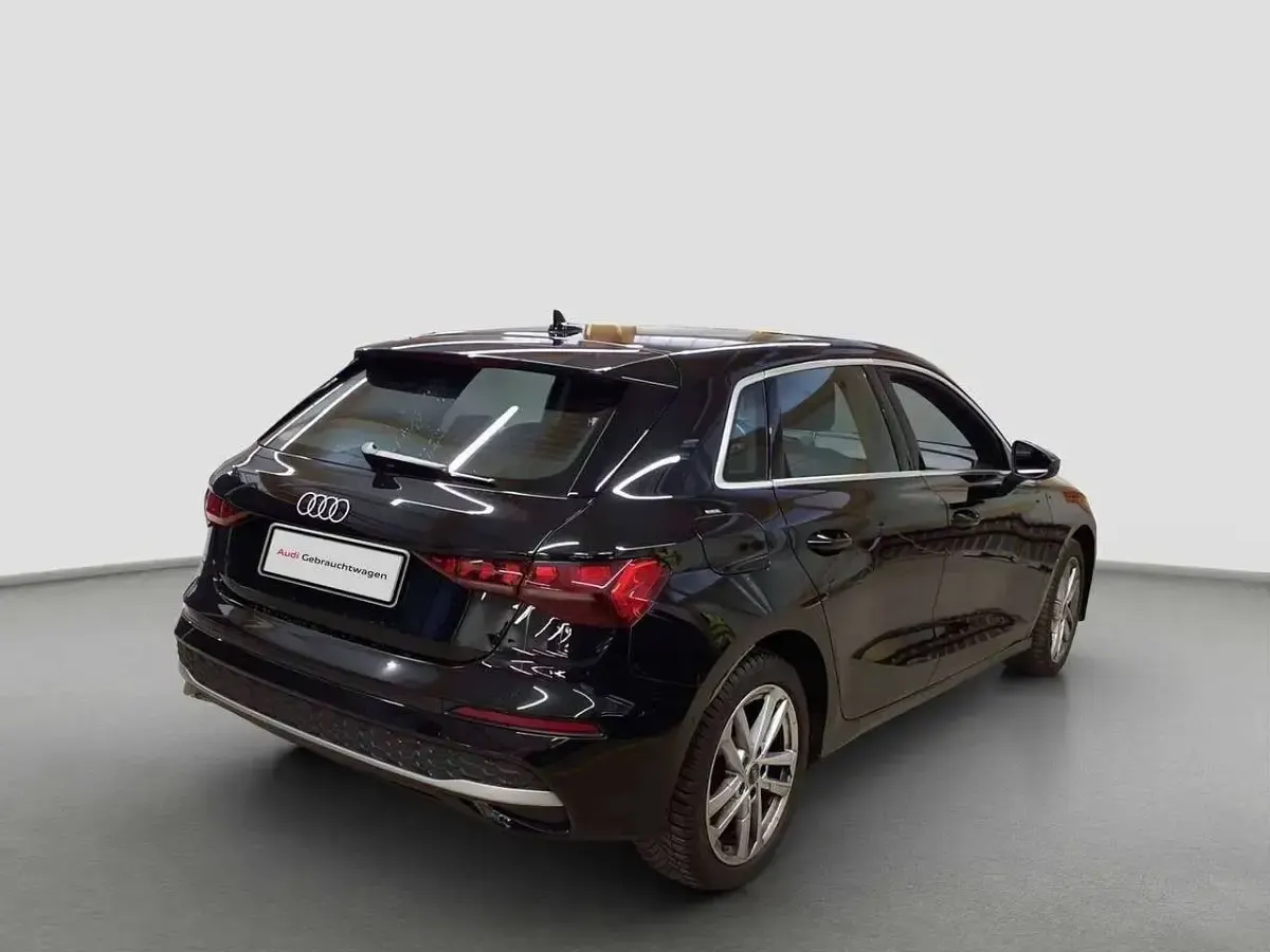 Gebraucht Audi A3 Advanced 150 PS (110 kW) 2025 Schwarz Limousine