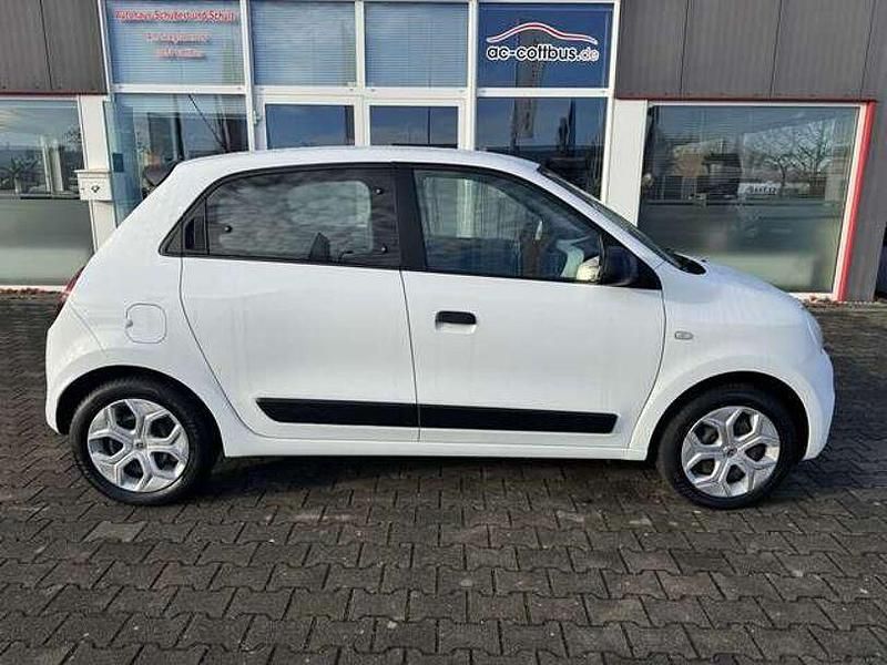 Gebraucht Renault Twingo Life 65 PS (47 kW) 2021 Weiß Kleinwagen