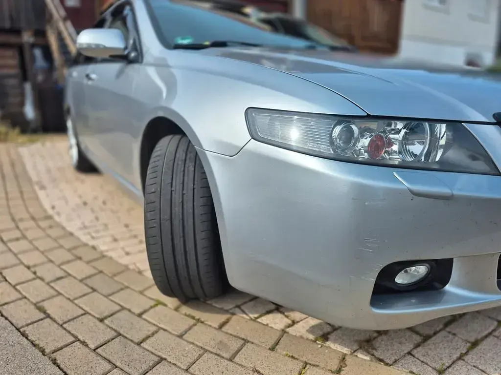 Gebraucht Honda Accord Executive 190 PS (139 kW) 2003 Silber Kombi