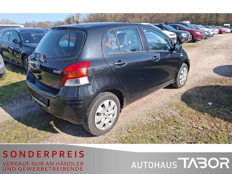 Gebraucht Toyota Yaris Sol 101 PS (74 kW) 2009 Schwarz Kleinwagen