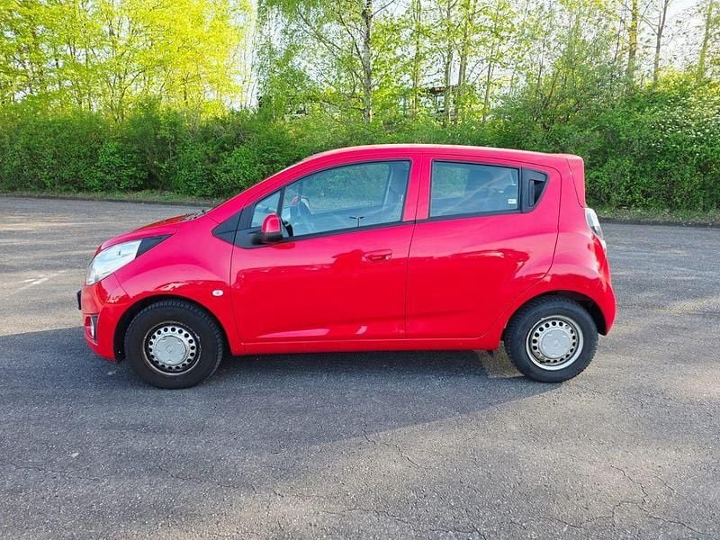 Gebraucht Chevrolet Spark LS 68 PS (50 kW) 2012 Rot Kleinwagen
