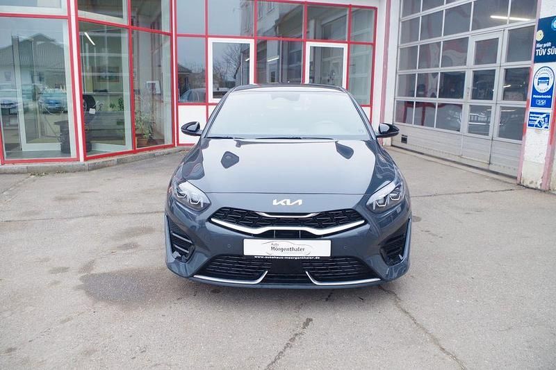 Gebraucht Kia Ceed GT-Line 140 PS (102 kW) 2024 Pentametal metallic Kleinwagen