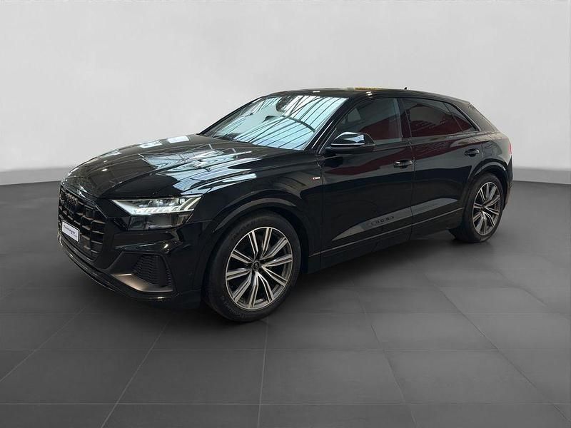 Gebraucht Audi Q8 S-Line 286 PS (210 kW) 2023 Schwarz SUV