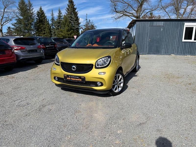 Gebraucht Smart ForFour 71 PS (52 kW) 2016 Schwarz Kleinwagen