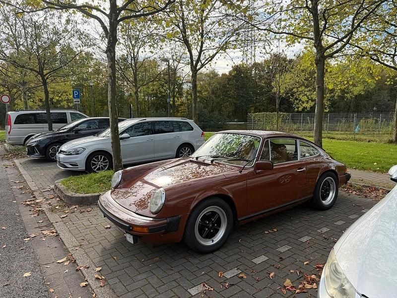 Braun Gebraucht 1976 Porsche 911 Coupé | 42.500 € - Bild 1/4