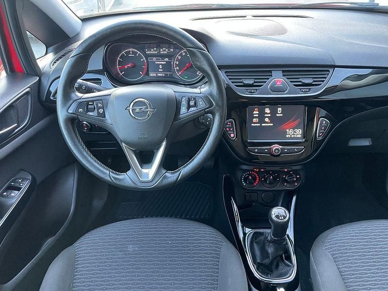 Gebraucht Opel Corsa drive 90 PS (66 kW) 2016 Rot Limousine