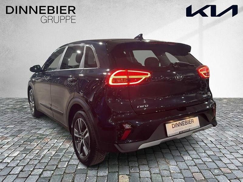 Gebraucht Kia Niro Edition 7 141 PS (103 kW) 2021 Blau (metallic) SUV