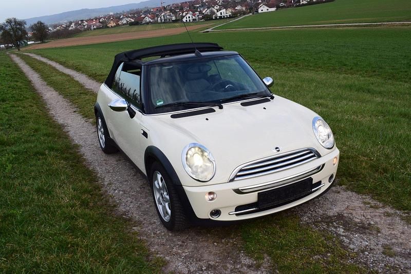Gebraucht Mini Cooper Cabriolet 115 PS (84 kW) 2008 Beige Cabrio