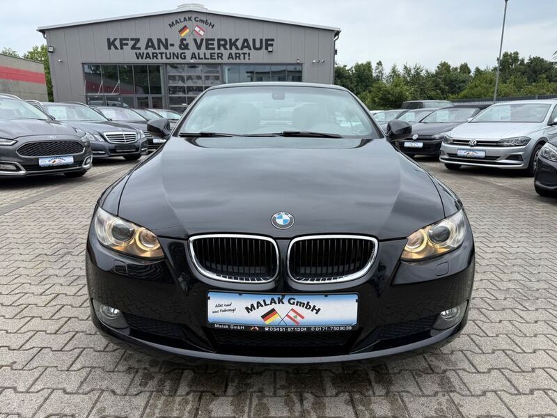 Schwarz Gebraucht 2010 BMW 320 Cabriolet Comfort Edition Cabrio | 8.499 € (Fairer Preis) - Bild 1/4