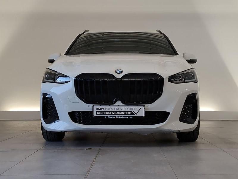 Gebraucht BMW 220 Active Tourer Comfort Edition 156 PS (114 kW) 2025 Weiß Van / Kleinbus