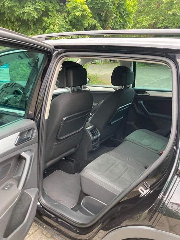 Gebraucht VW Tiguan Comfortline 150 PS (110 kW) 2018 Schwarz SUV