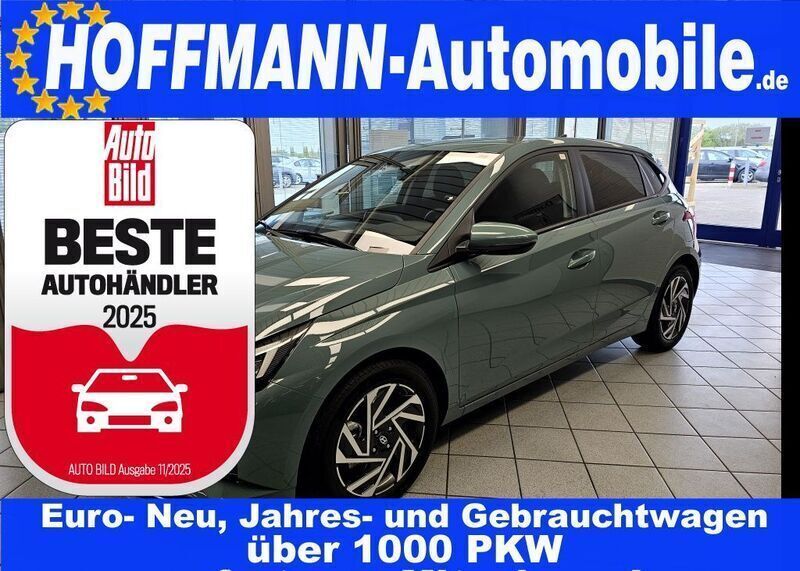 Mangrovegreeneff Neu 2025 Hyundai i20 Trend Limousine | 20.900 € (Superpreis) - Bild 1/4