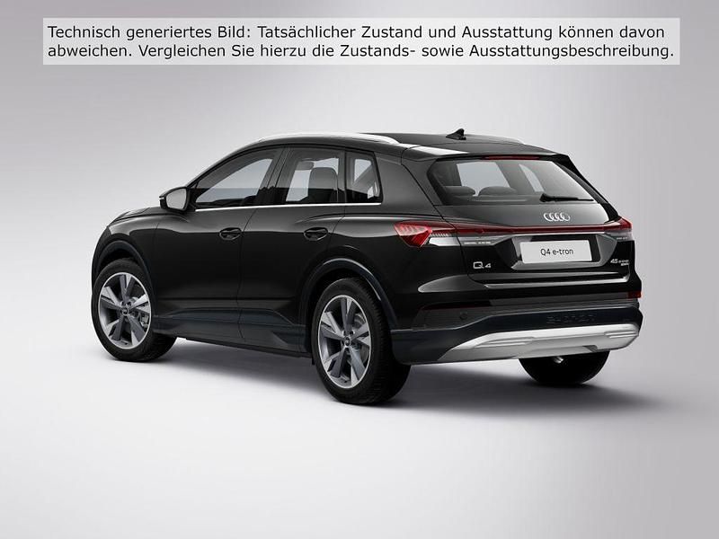 Gebraucht Audi e-tron 194 kW (265 PS) 2022 Mythosschwarz metallic (metallic) SUV