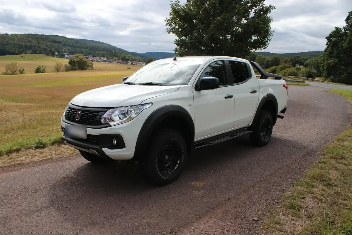 Gebraucht Fiat Fullback Cross Plus 181 PS (133 kW) 2018 Weiß Pickup