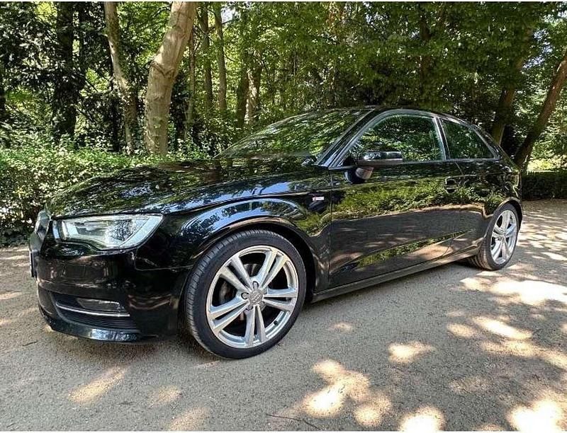 Gebraucht Audi A3 S-Line 110 PS (80 kW) 2015 Limousine