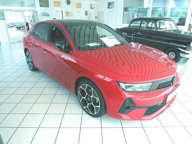 Gebraucht Opel Astra Ultimate 131 PS (96 kW) 2024 Rot Limousine