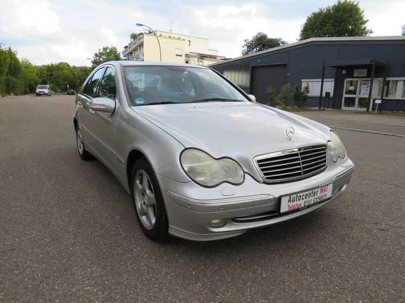 Gebraucht Mercedes C320 Avantgarde 218 PS (160 kW) 2000 Silber Limousine