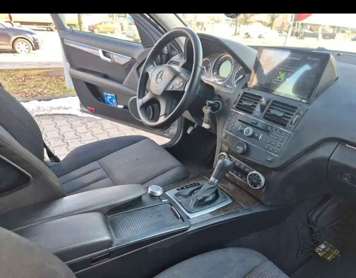 Gebraucht Mercedes C200 Classic 102 PS (75 kW) 2008 Grau Limousine
