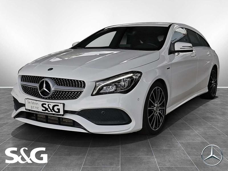Unilack polarweiß Gebraucht 2018 Mercedes CLA180 Limousine | 21.660 € (Fairer Preis) - Bild 1/4