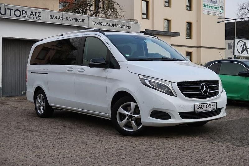 Gebraucht Mercedes V250 Edition 190 PS (139 kW) 2018 Weiß Van / Kleinbus