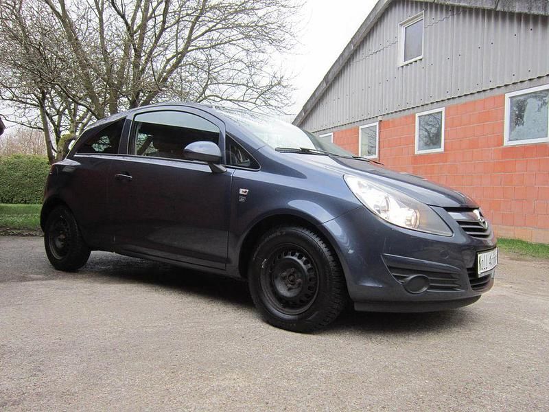 Second-hand Opel Corsa Eco 69 CP (50 kW) 2010 Gri Hatchback