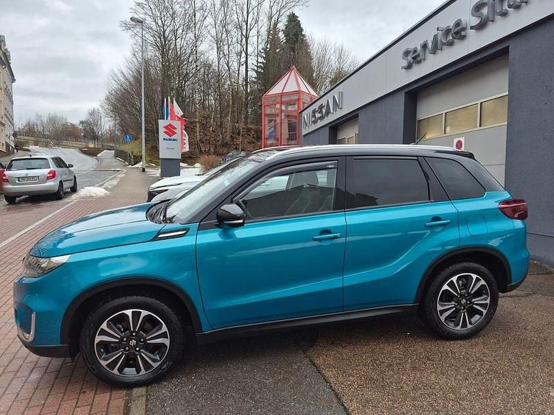 Gebraucht Suzuki Vitara Comfort+ 129 PS (94 kW) 2024 Blau SUV