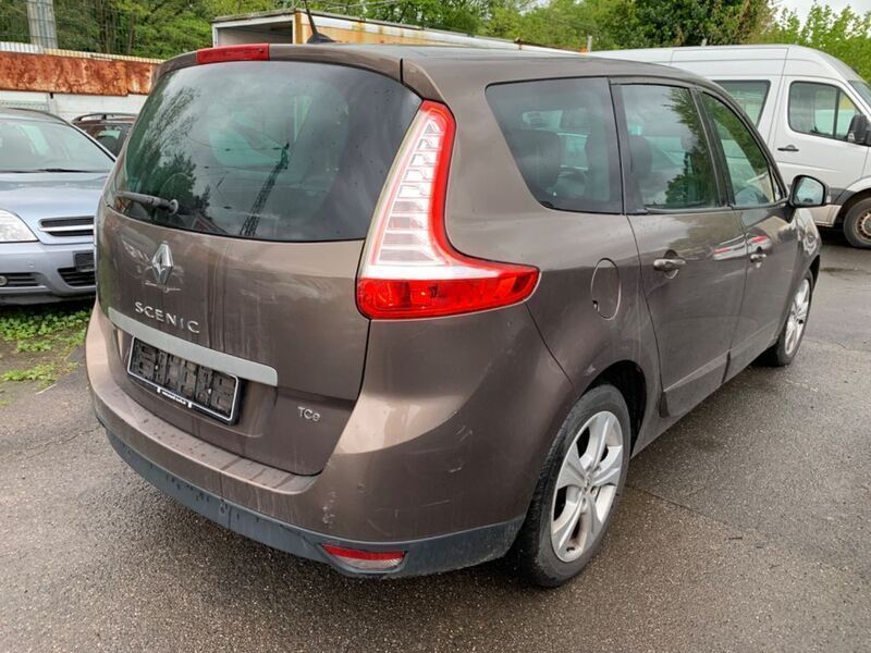Gebraucht Renault Grand Scénic III 131 PS (96 kW) 2011 Braun Van / Kleinbus