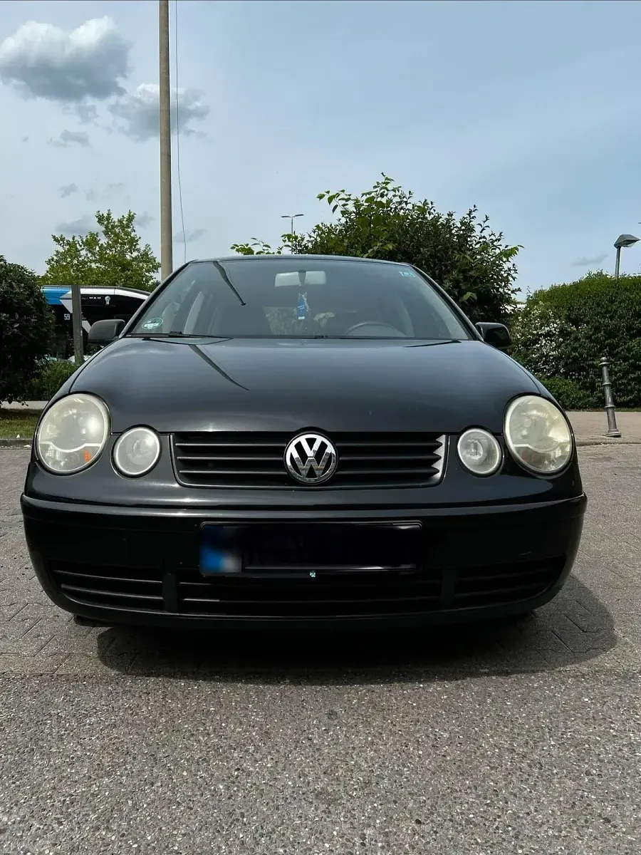 Gebraucht VW Polo 75 PS (55 kW) 2003 Schwarz Kleinwagen