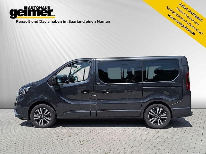 Gebraucht Renault Trafic 150 PS (110 kW) 2024 Grau Van / Kleinbus
