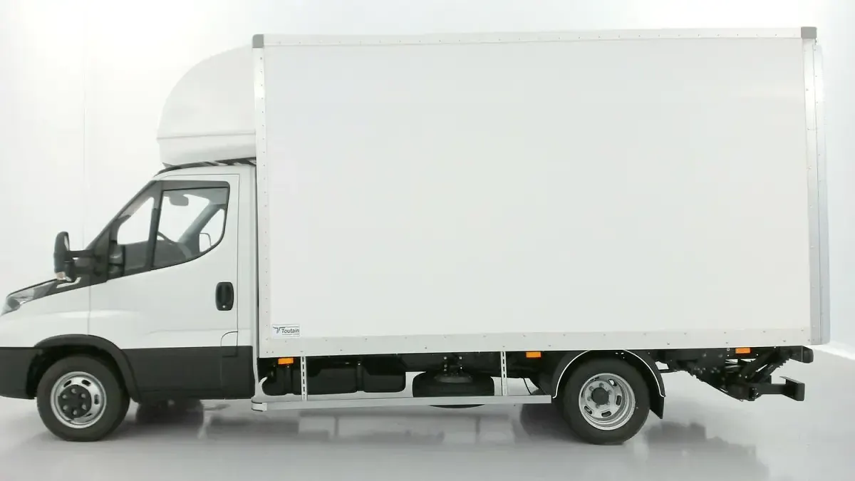 Neu Iveco Daily 175 PS (128 kW) 2025 Blanc Van