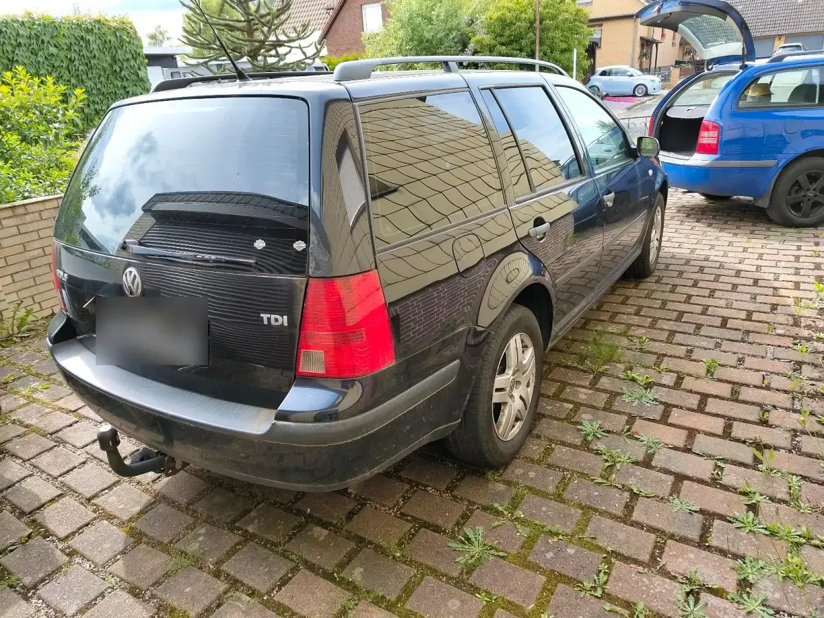 Gebraucht VW Golf IV 101 PS (74 kW) 2005 Schwarz Kombi