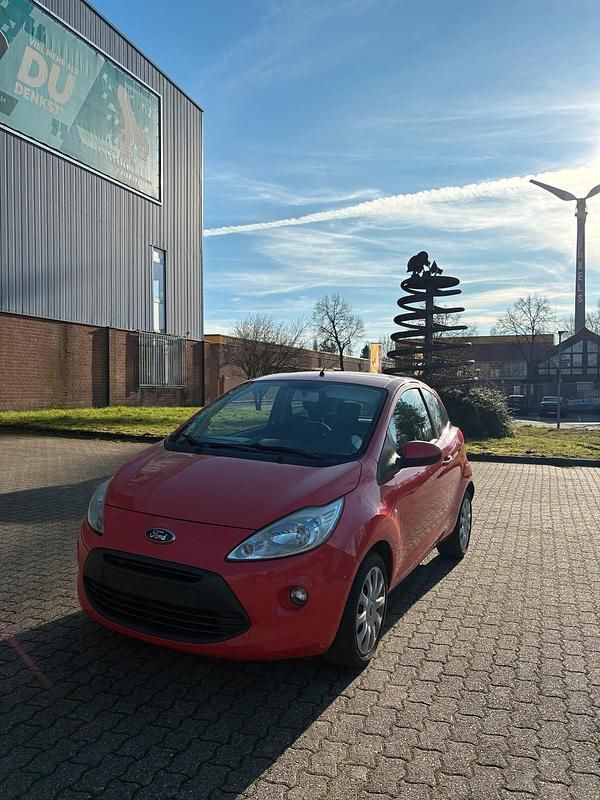 Gebraucht Ford Ka Titanium 69 PS (50 kW) 2011 Rot Kleinwagen