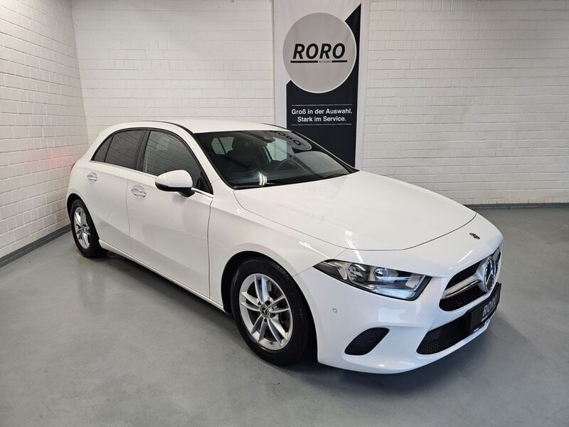 Gebraucht Mercedes A200 150 PS (110 kW) 2019 Weiß Limousine
