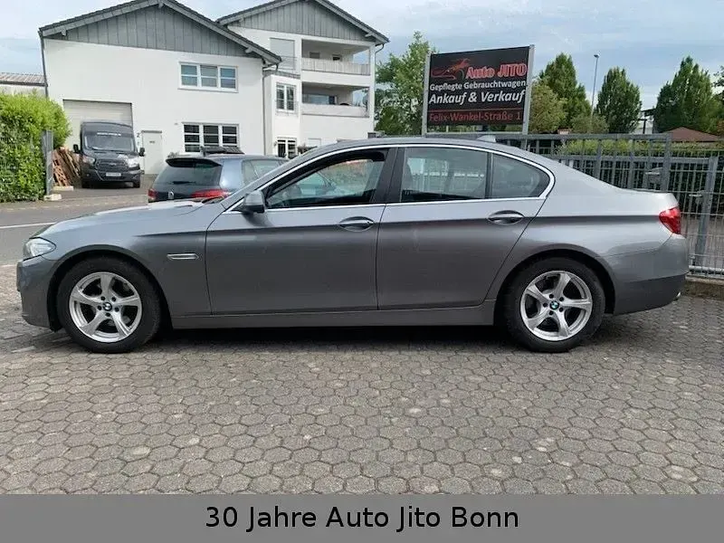 Gebraucht BMW 520 190 PS (139 kW) 2015 Grau Limousine