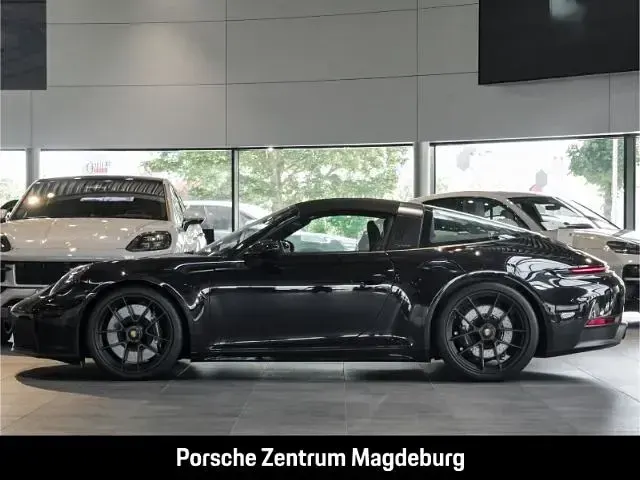Gebraucht Porsche 911 Carrera 4 GTS Targa 541 PS (397 kW) 2026 Schwarz Cabrio