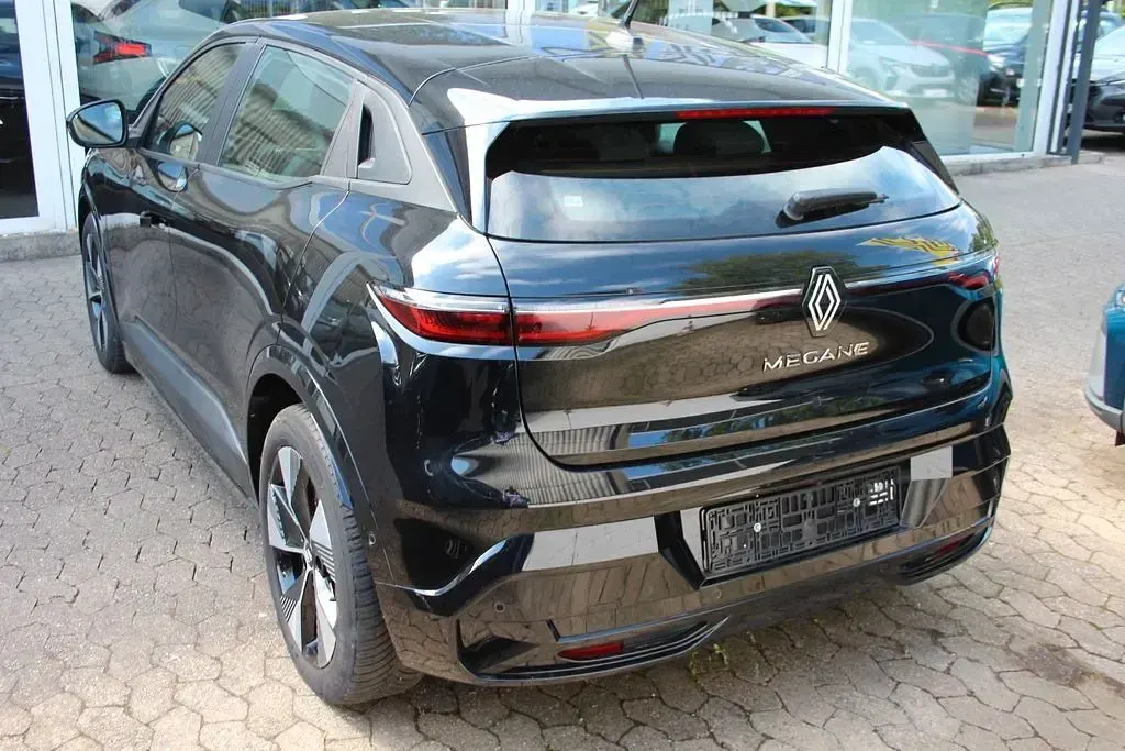 Occasion Renault Megane E-Tech Equilibre 160 kW (218 ch) 2022 Noir Berline