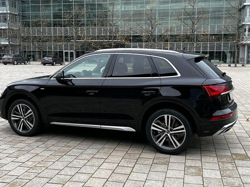 Gebraucht Audi Q5 S-Line 265 PS (194 kW) 2022 Schwarz SUV