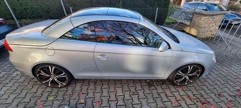 Silber Gebraucht 2006 VW Eos Cabrio | 5.250 € (Fairer Preis) - Bild 1/4