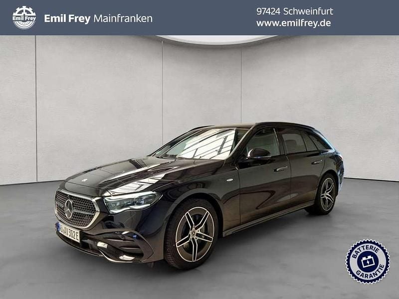 Obsidianschwarz metallic Gebraucht 2025 Mercedes E300 AMG Kombi | 62.900 € (Fairer Preis) - Bild 1/3