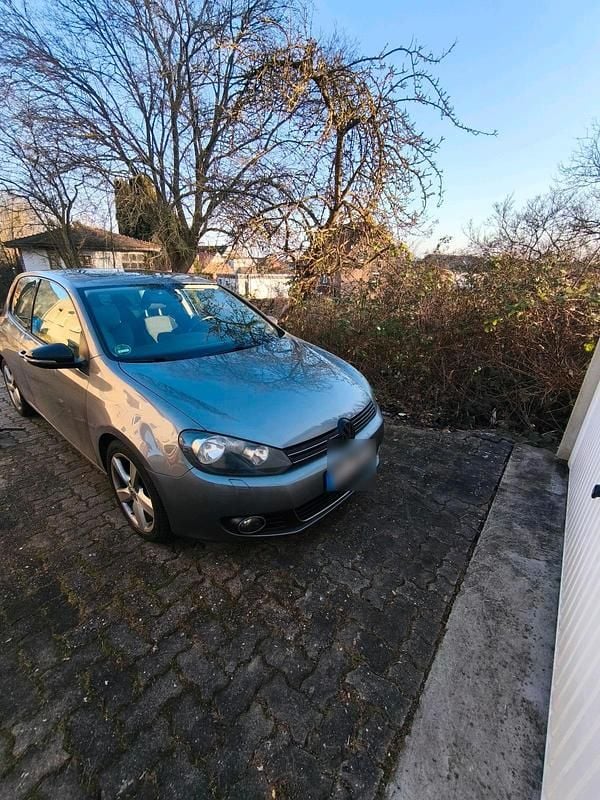Gebraucht VW Golf VI Style 86 PS (63 kW) 2011 Grau Kleinwagen