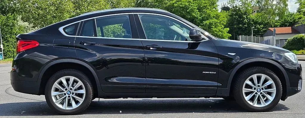 Gebraucht BMW X4 190 PS (139 kW) 2015 Schwarz SUV