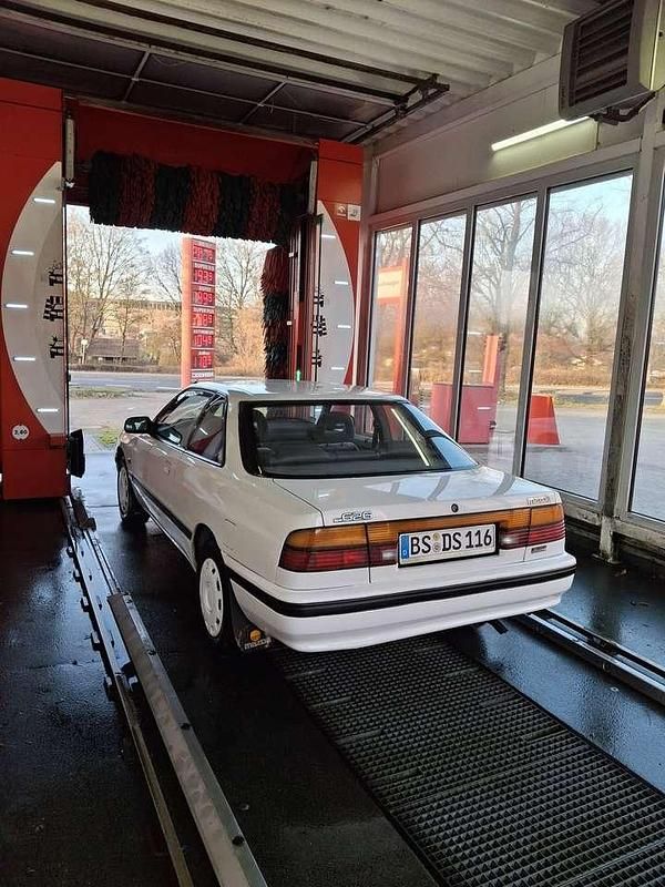 Gebraucht Mazda 626 116 PS (85 kW) 1988 Coupé